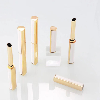 5ml 容量 ダイヤモンド付着物付きのリップスティックチューブ 持ち運びが簡単