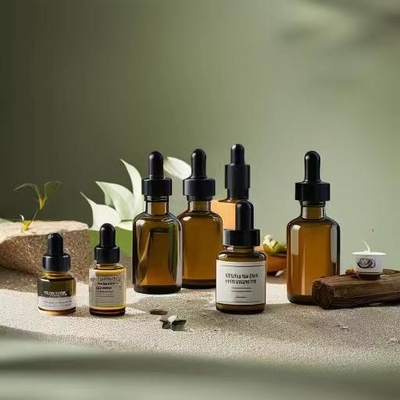 カスタムロゴ 5ml 10ml 15ml 20ml 30ml 小容量のエッセンシャルオイルボトル