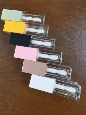 5ML リップグロースチューブ グラディアント リップグロース 空いチューブ カスタムロゴ ブラシ付き黒い容器