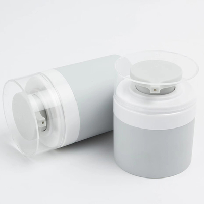 100ml 120ml 150ml プラスチックの空気のないポンプボトルとローション 化粧品
