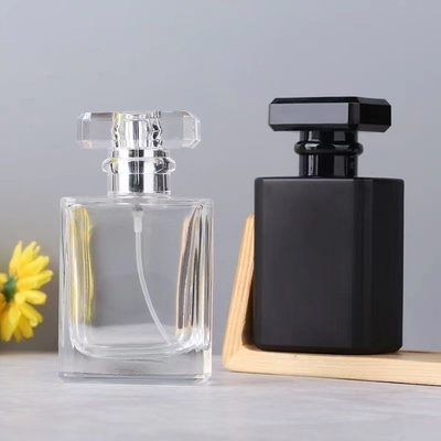 マットブラック 30ml 50ml 100ml ガラスの香水霧ボトル