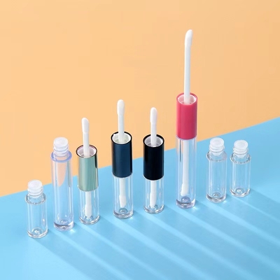 2.5ml 唇のグラスのための大きなヘッドブラシ 鮮明な赤さと色の多様性