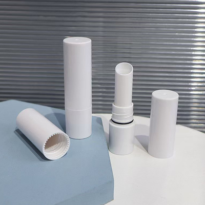 化粧品包装容器 プラスチックチューブ ユニークな形状