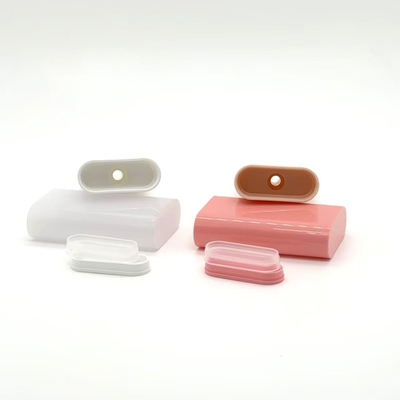 カスタム 20G プラスチック 空のデオドラント バームスティック ブラッシュ ボトル 梱包 デオドラント クリーム カスタム UV 印刷