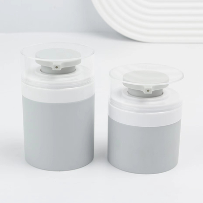 可愛い外観 30ml 50ml 100ml PP 空気のないボトル 化粧品に使用