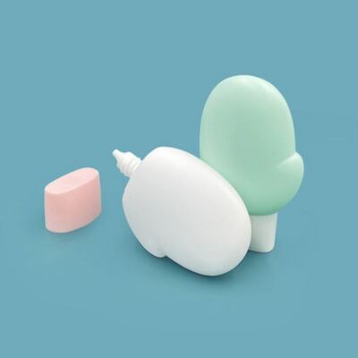 日焼け止め用60/100ML指型ボトル、日焼け対策に、ビーチやアウトドア活動に携帯可能