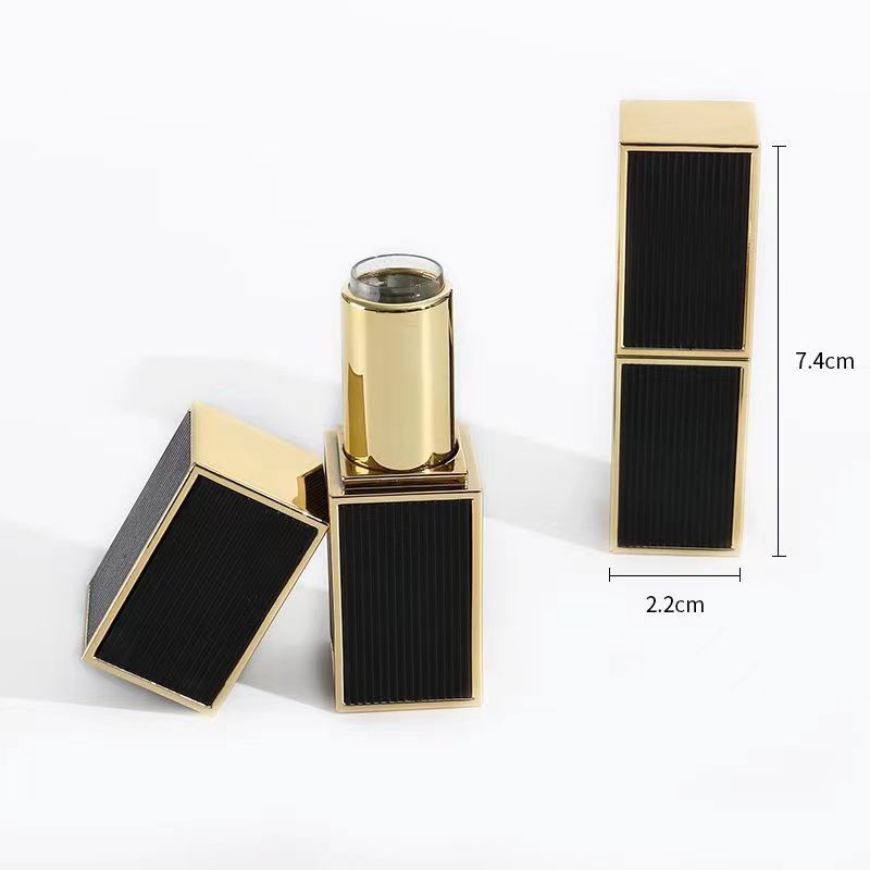 贅沢なリップバーム プラスチックチューブ オーダーメイド リップスティックチューブ 5ML ミニリップスティックチューブのためのプラスチックパッケージング