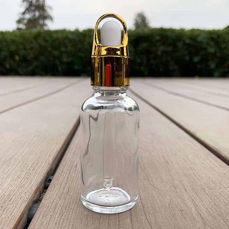 5ml 10ml 15ml 20ml 30ml 50ml 100ml エッセンシャルオイルのボトル