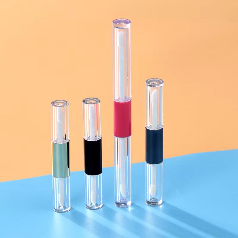 2.5ml 唇のグラスのための大きなヘッドブラシ 鮮明な赤さと色の多様性