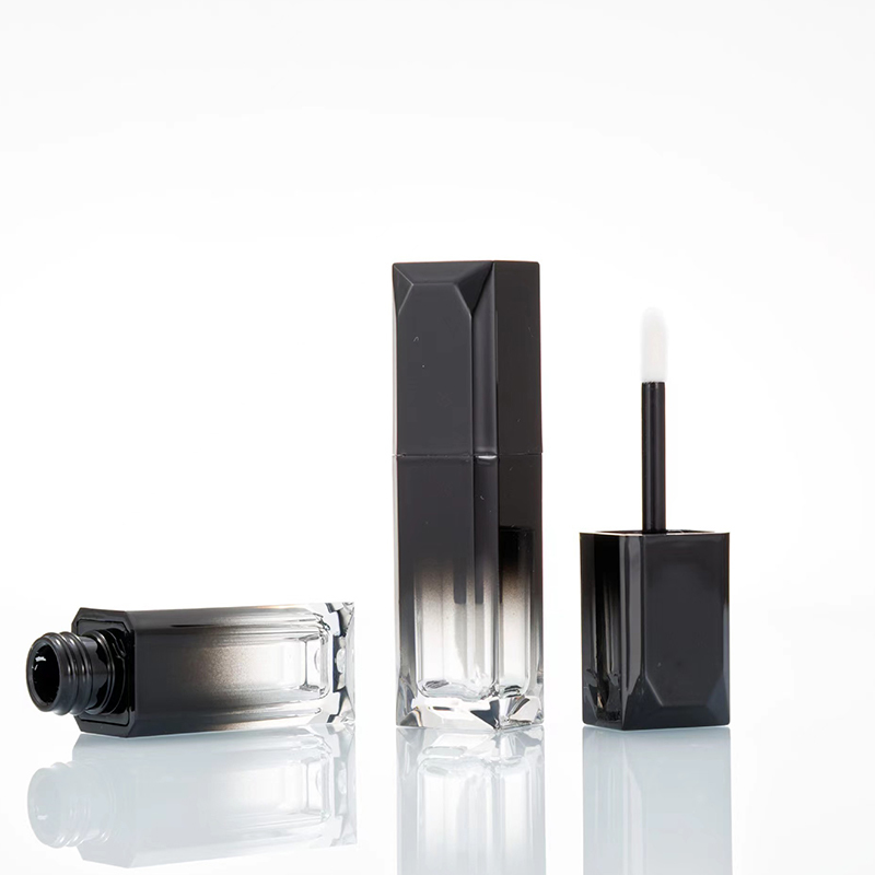 耐水性 耐久性 濃い赤 茶色 マット 液体 リップスティック リップグランド スティック