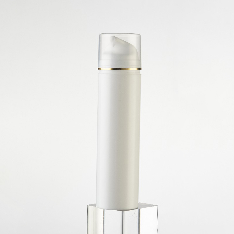 クリップポンプスタイルのPP 空気のないボトル 各容量 30ml 50ml 75ml 100ml 150ml 品質 パーソナルケアの使用を保証