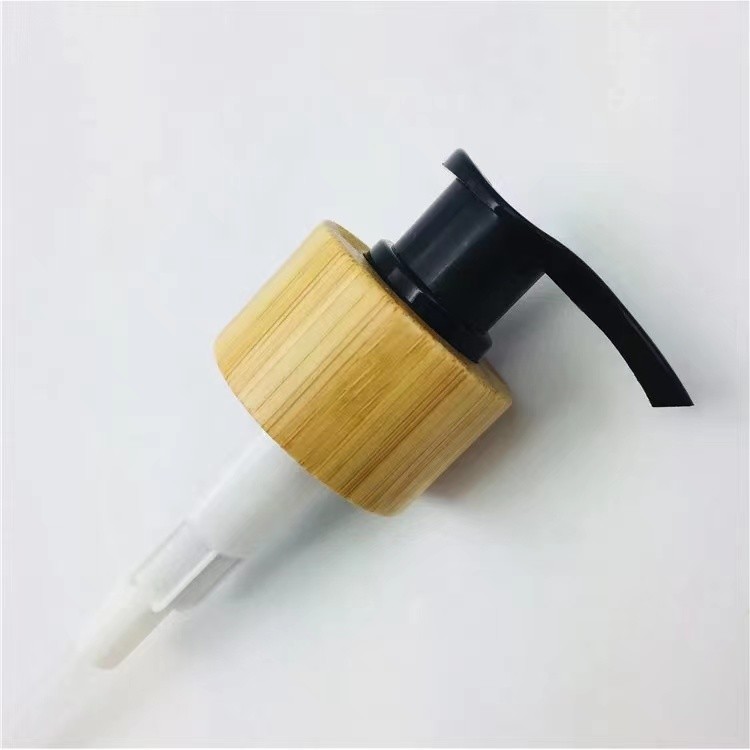 木製のタケ化粧品のローションの液体石鹸ディスペンサーのスプレーヤー ポンプ24/28mm
